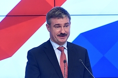 Петр Ильичев