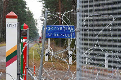 В Литве построили забор на границе с Белоруссией