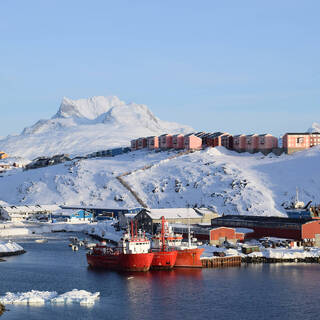 Предсказано катастрофическое таяние льдов Гренландии