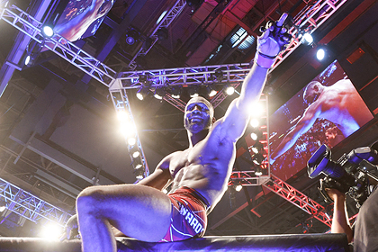 Чемпион UFC захотел дать реванш лишившемуся титула Усману
