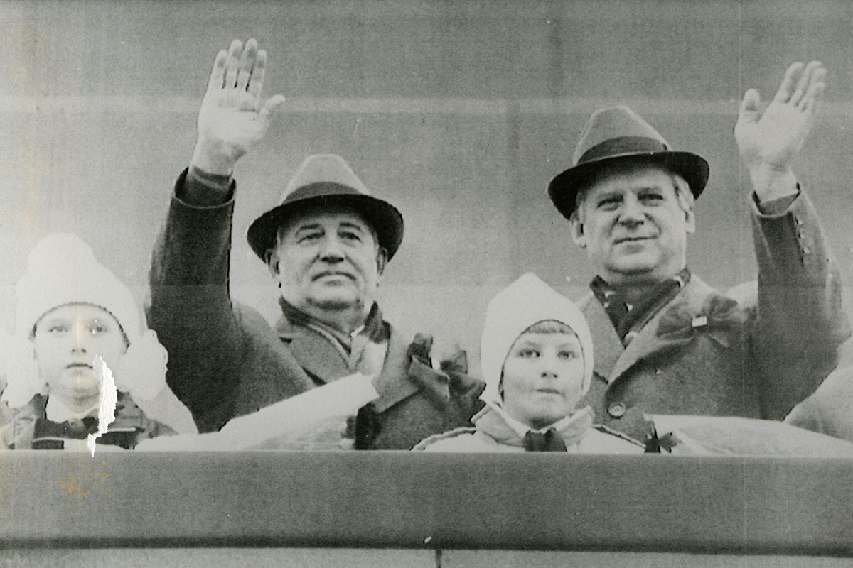 Михаил Горбачев и премьер-министр Николай Рыжков, 1989 год