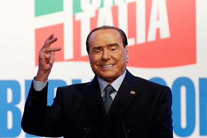 Берлускони рассказал анекдот про себя, Путина, Байдена и папу римского