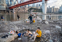 Иссушило. Китай столкнулся с экстремальной жарой: как 1,4 миллиарда его жителей пережили климатическую аномалию?
