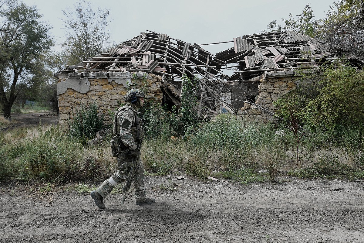 Вооруженные силы России берут под контроль Александровку в Херсонской области
