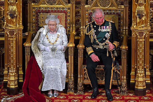 Королева Елизавета II и принц Уэльский, 14 октября 2019 года. Фото: Victoria Jones / AP