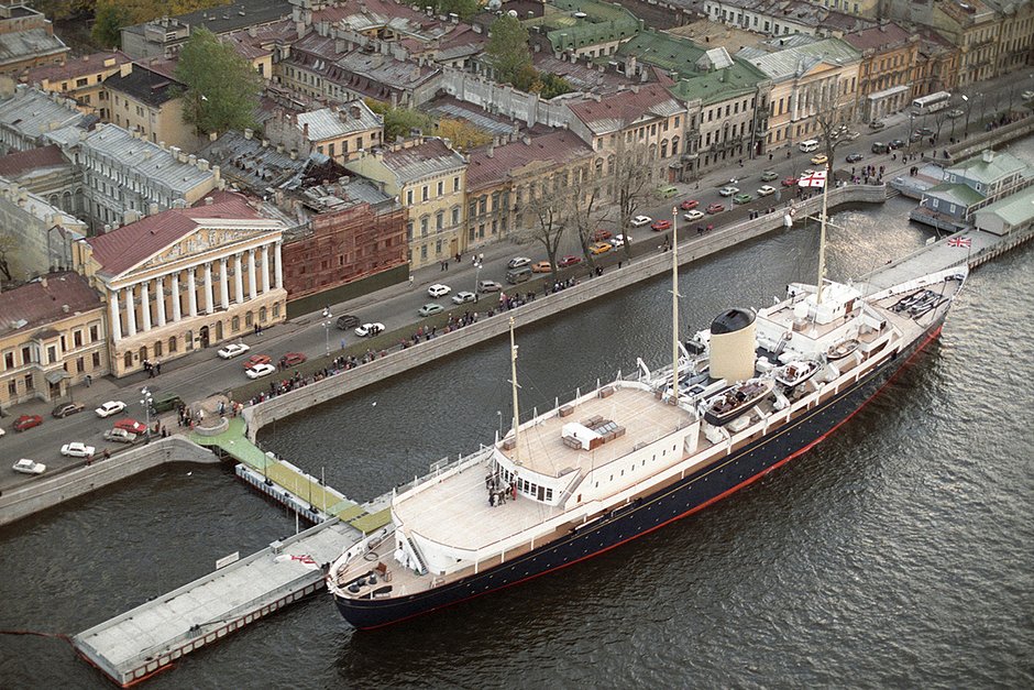 Королевская яхта «Британия» в Санкт-Петербурге