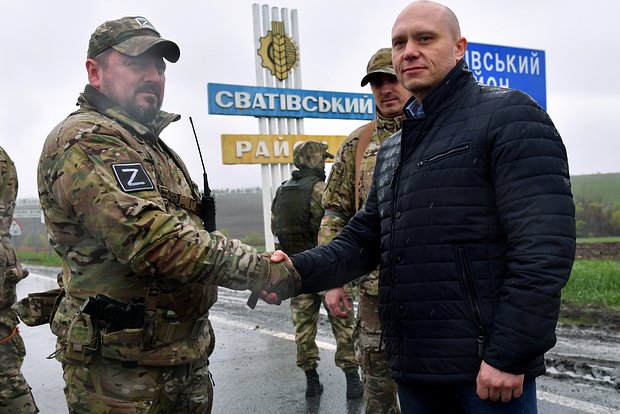 Виталий Ганчев (справа)