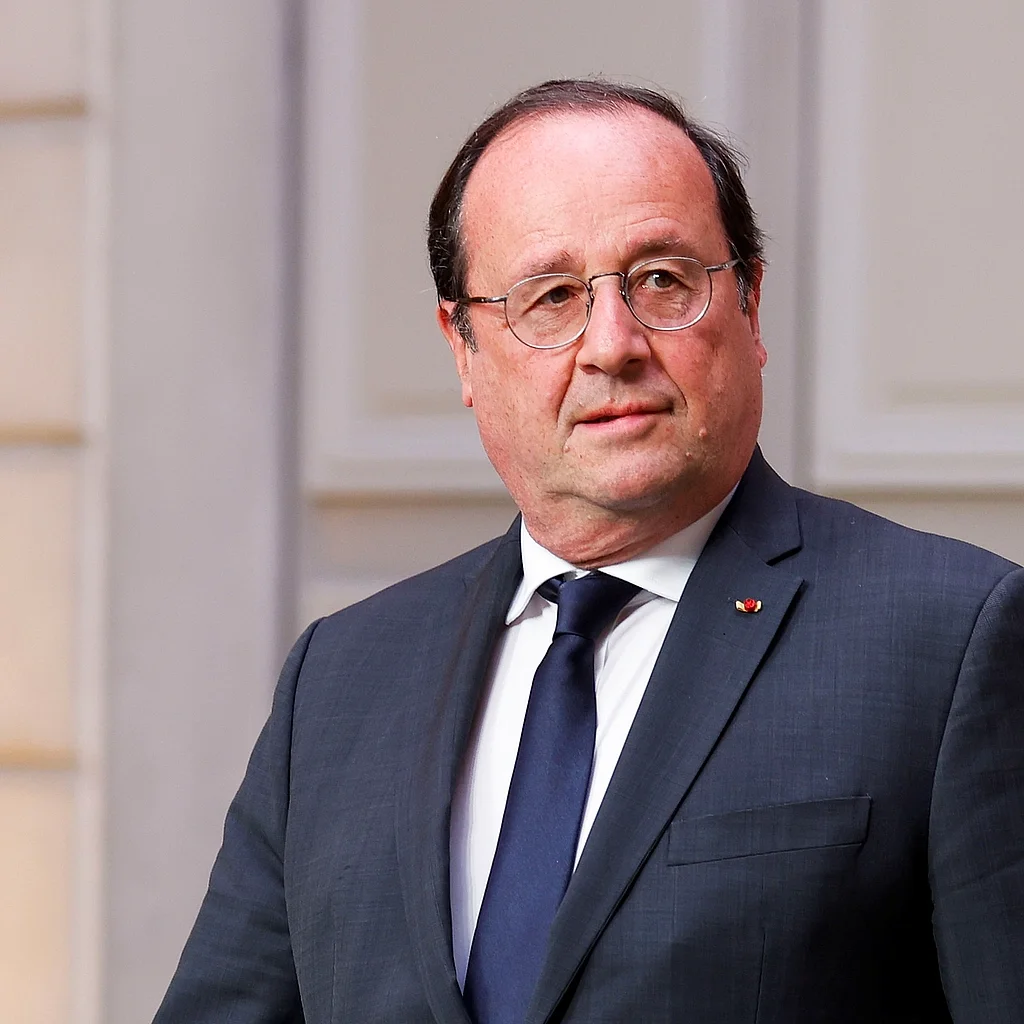 Fransanın keçmiş prezidenti Aİ-ni paltaryuyan maşınla müqayisə edir