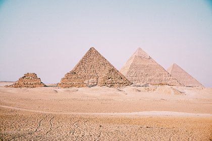 В Египте туристам предложили электрокары и электробусы для путешествий