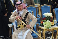 Любовницы, скандалы и миллионы бен Ладена: почему Карл III рискует стать самым нелюбимым королем Великобритании?