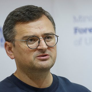 Дмитрий Кулеба                    