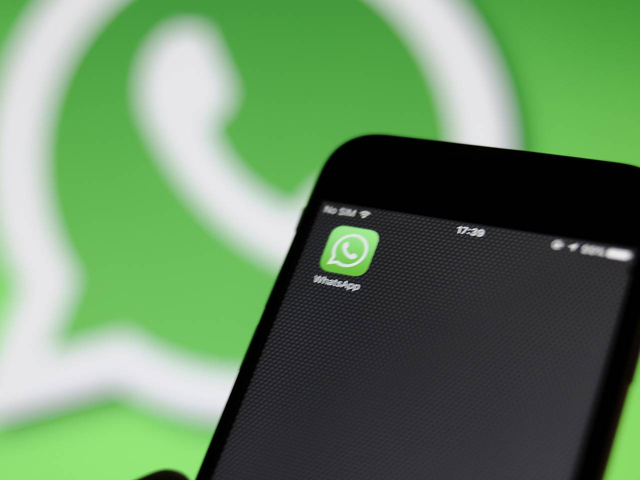 Пользователей WhatsApp призвали проверить две настройки: Интернет: Интернет  и СМИ: Lenta.ru