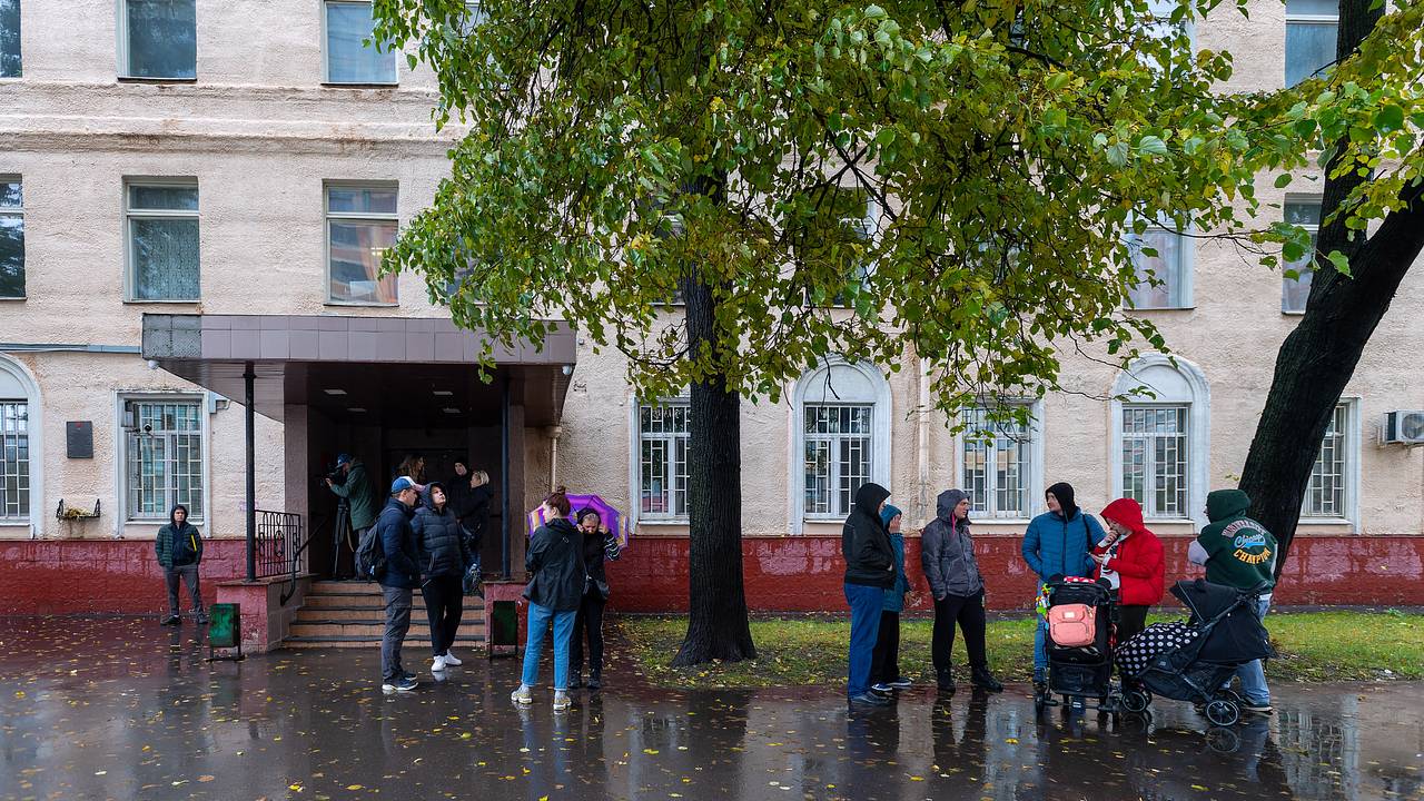 Россиянам с ограничениями по здоровью разъяснили порядок действий в  военкомате: Общество: Россия: Lenta.ru