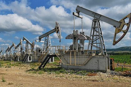 Запасы нефти и газа в России оценили