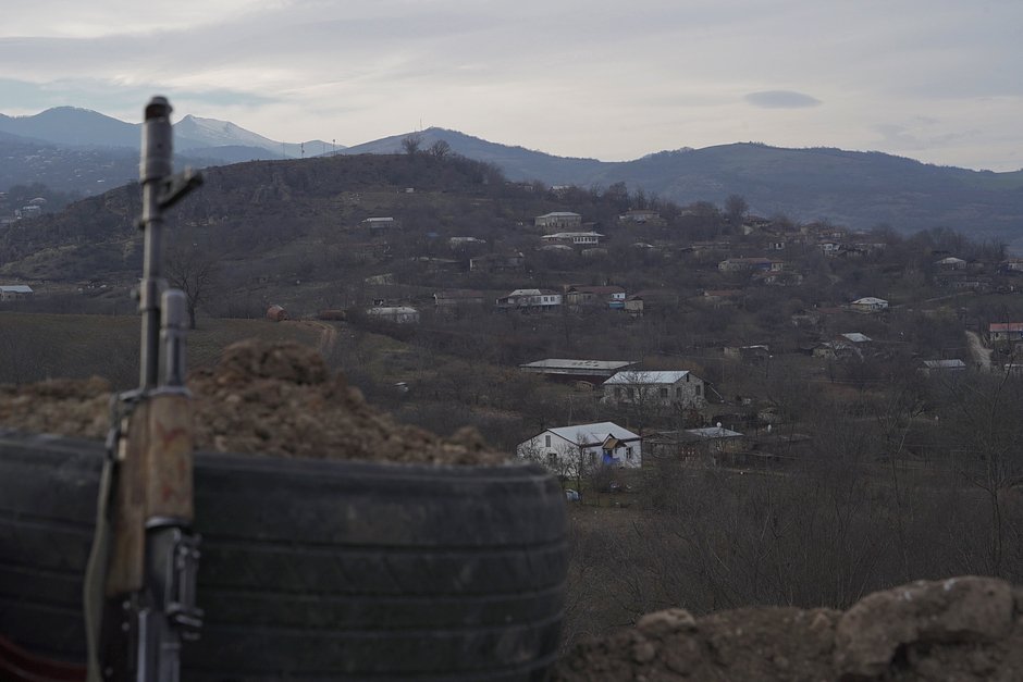 Вид на село Тагавард в Нагорном Карабахе, 16 января 2021 года