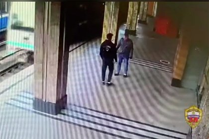 Приезжий мужчина избил пассажира в московском метро из-за его внешнего вида