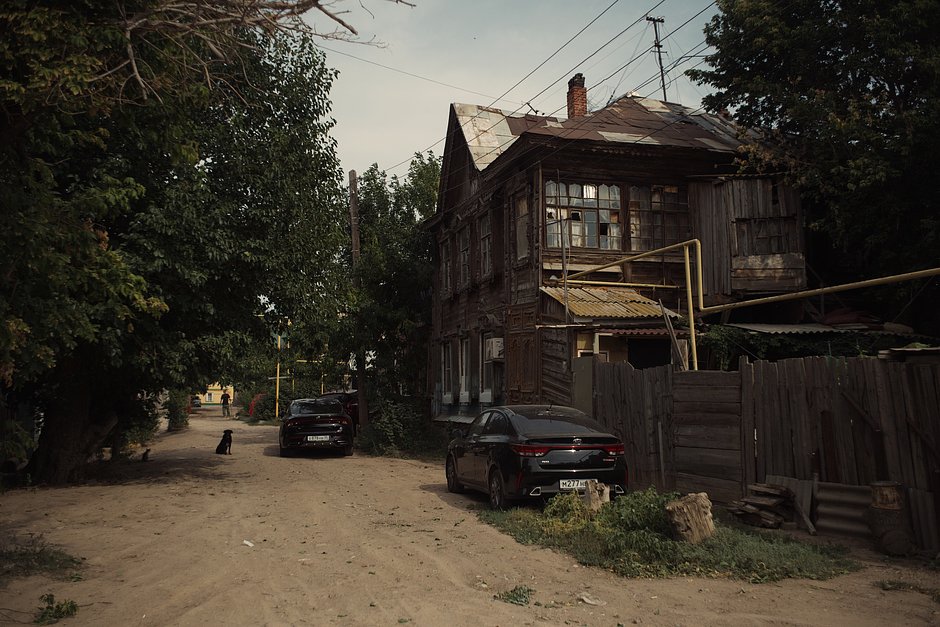 Типичная улица в Астрахани