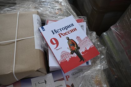 Путин призвал к созданию единого стандарта учебников по истории