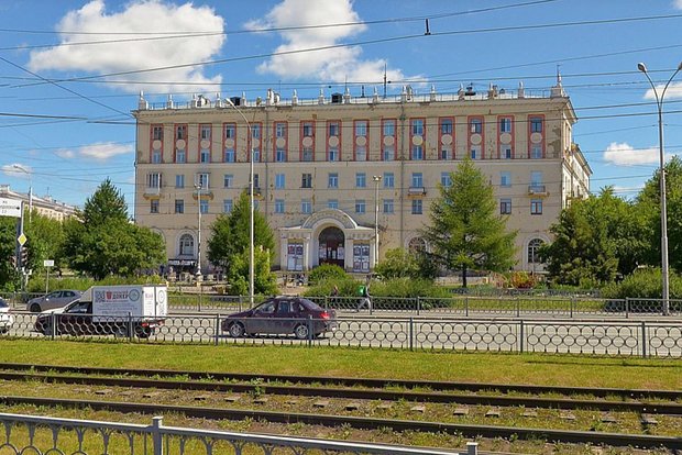 Здание кинотеатра «Заря»