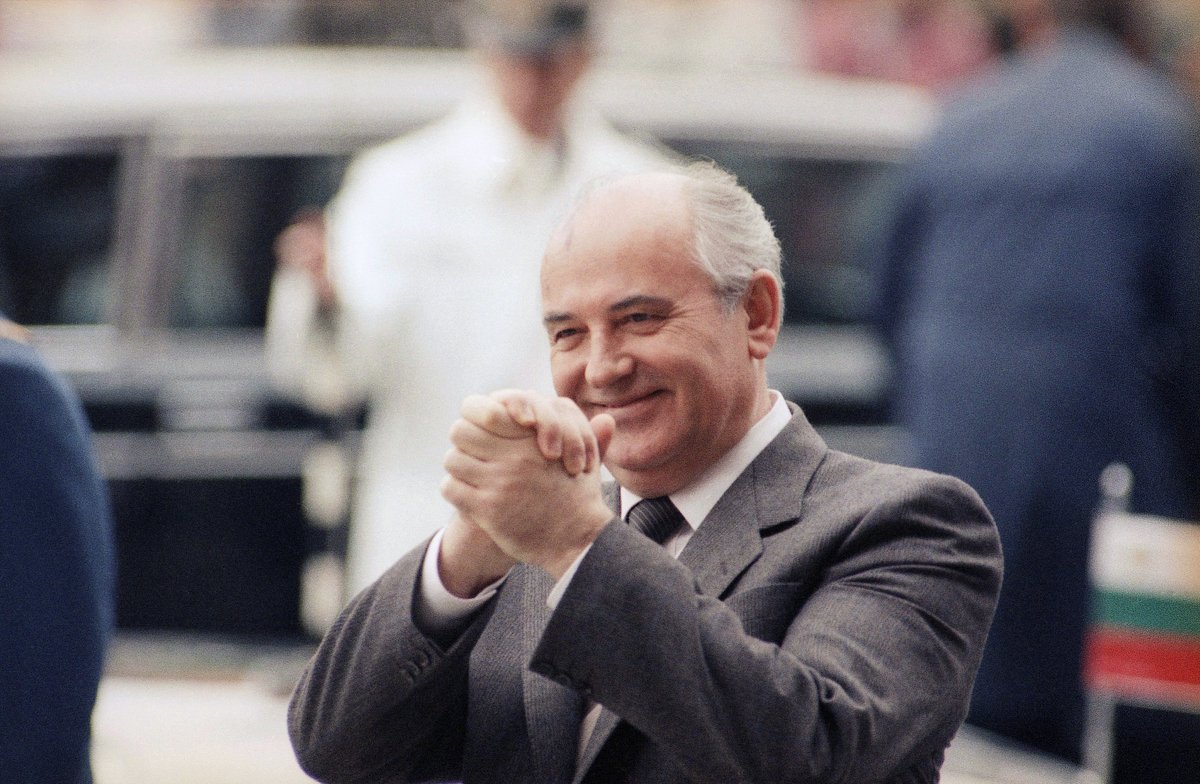 Горбачев в 1987 году