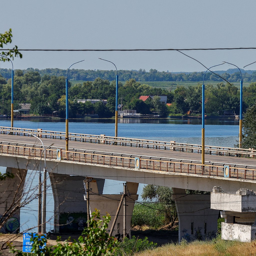 херсонский мост через днепр