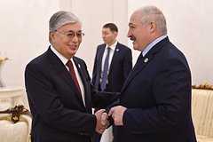 Касым-Жомарт Токаев и Александр Лукашенко