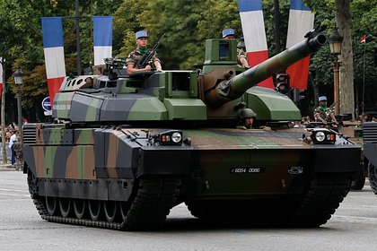 Франция расширит боевую группу в Румынии и перебросит туда танки