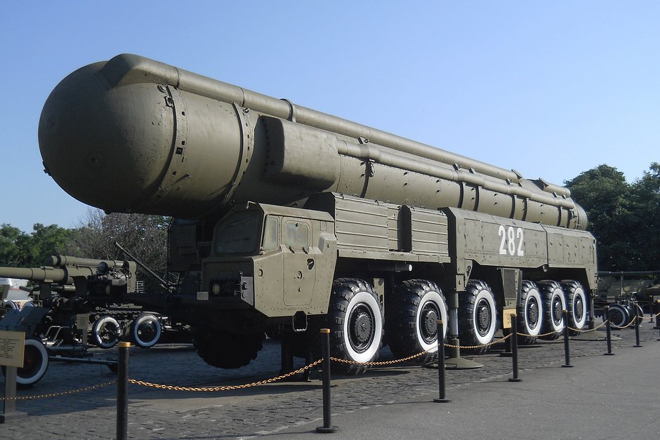 Ракетный комплекс РСД-10 «Пионер» в музее истории Украины во Второй мировой войне