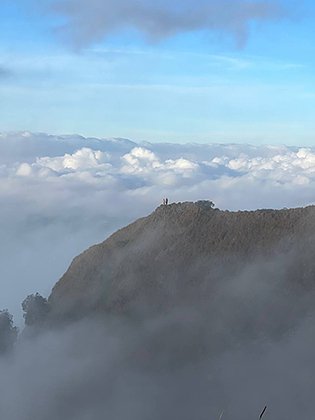 Оптимальное время для старта восхождения на вулкан Батур — три утра