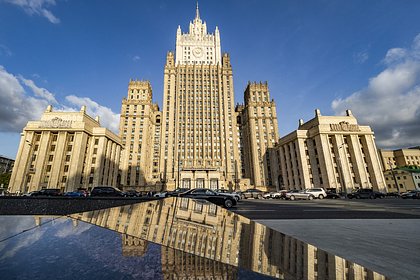 В МИД заявили об угрозе столкновения России и НАТО из-за поставок оружия Киеву