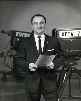Фриц Джонсон во время работы на телевидении в Омахе. Фото: Wikimedia