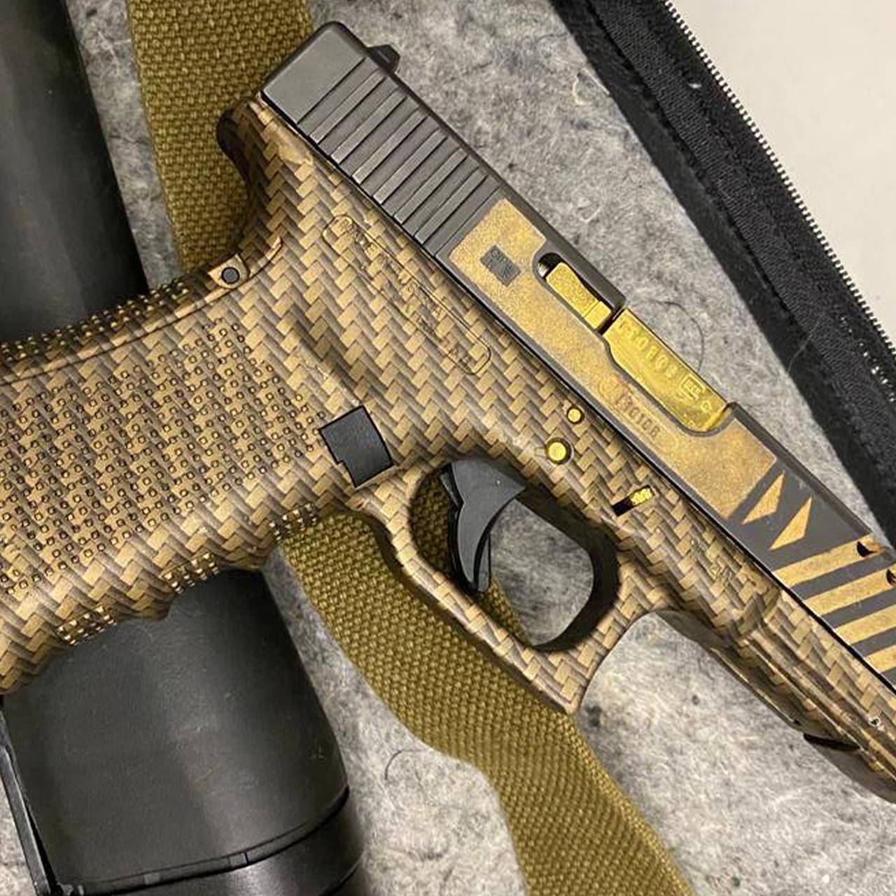 Пистолет-пулемет Glock 17 » Группа компаний Одиссей