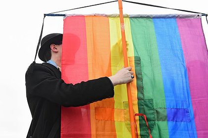 В Госдуме высказались о возможности полного запрета ЛГБТ в России
