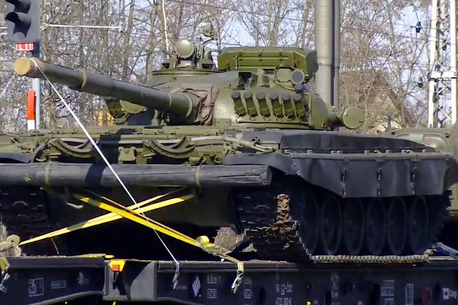 Один из танков Т-72, поставленных Украине Чехией