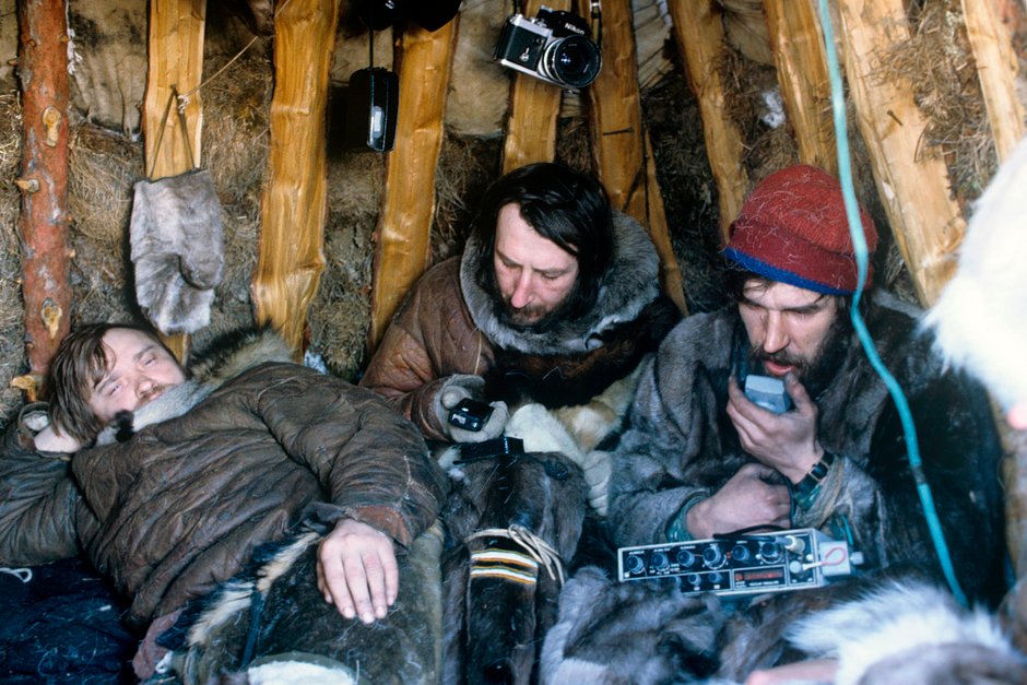Участники экспедиции газеты «Советская Россия» на отдыхе
