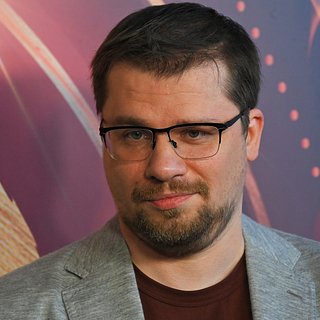 Гарик Харламов прокомментировал уход из Comedy Club: ТВ и радио: Интернет и  СМИ: Lenta.ru