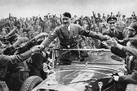 «Большинству немцев это нравилось» Гитлер подчинил себе Германию и почти всю Европу. Кто помогал ему прийти к власти?