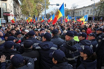 На митинге в Молдавии задержали 65 человек