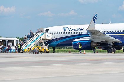 Роспотребнадзор уличил две российские авиакомпании в навязывании онлайн-услуг