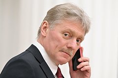 Песков не увидел стола переговоров между Россией и Украиной после слов Макрона