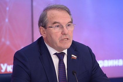 Рязанский сенатор из комитета по обороне решил сложить полномочия