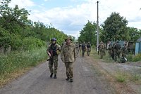 Украинские пленные рассказали об отправлявших их в плен офицерах ВСУ 