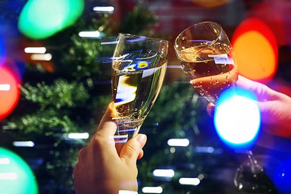 Россиян предупредили о подорожании шампанского к Новому году