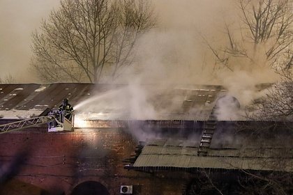 На месте пожара на складе в Москве обнаружили еще одного погибшего