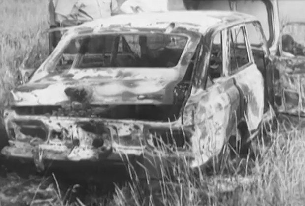 Один из автомобилей, сожженных бандой Игоря Колчина