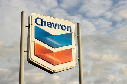 Власти США разрешили Сhevron импортировать нефть из Венесуэлы