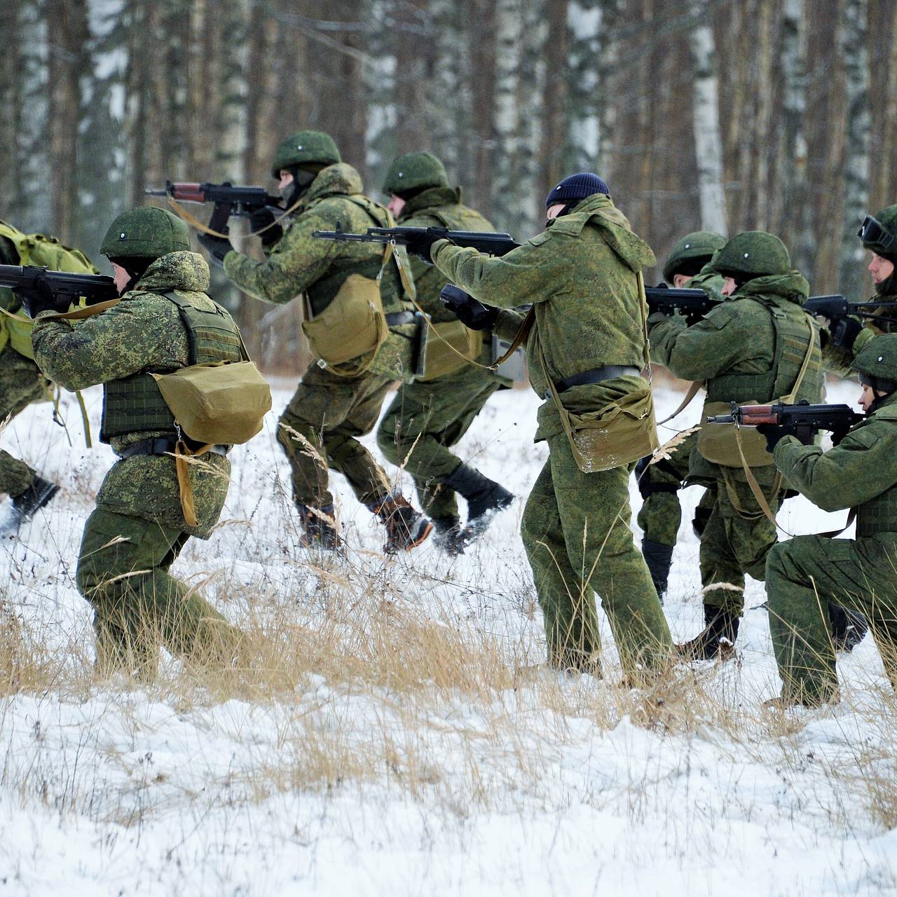 Майор ВДВ рассказал о действиях десантников в спецоперации: Политика:  Россия: Lenta.ru