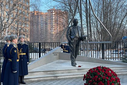 В Москве появился памятник Туполеву