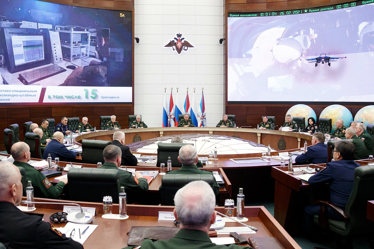 Заседание коллегии Минобороны России в Национальном центре управления обороной Российской Федерации