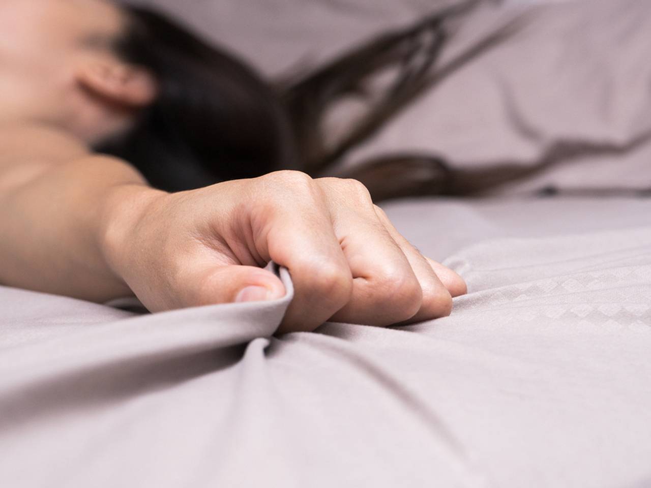Оргазм во сне – Почему Так Бывает?